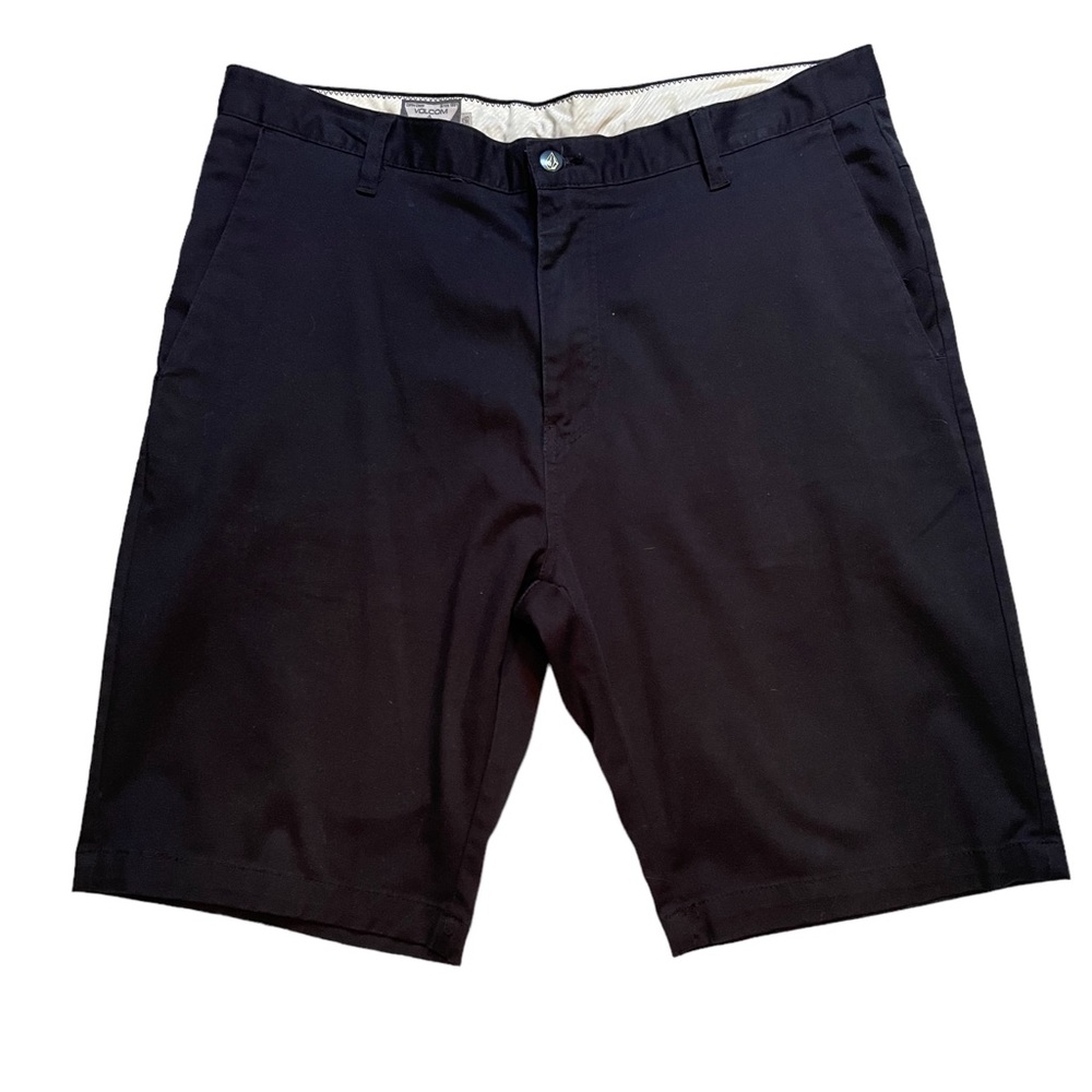 Volcom shorts